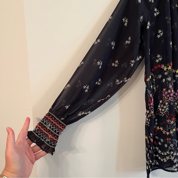 Women’s CAbi blue floral sheer long sleeve tunic blouse size XS - Picture 5 of 6